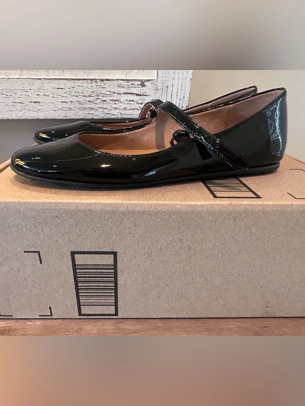 Mary Jane Ballet Flats Women’s Size 8 NEW